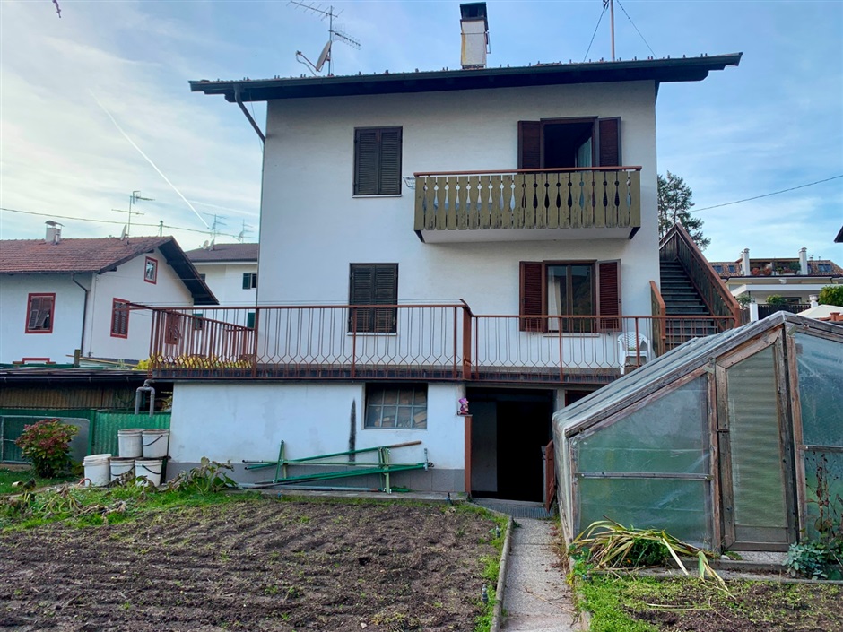 villa-in-vendita---postal-29 villa-in-vendita---postal-29