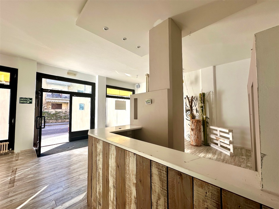 attivita-commerciale-in-affitto-locazione---merano-4 attivita-commerciale-in-affitto-locazione---merano-4