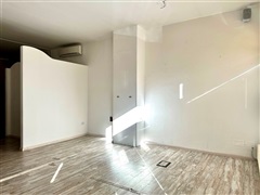 attivita commerciale in affitto/locazione - merano 